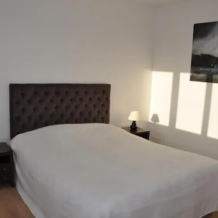 Apartment Gorgeous Penthouse Overlooking The Skyline *